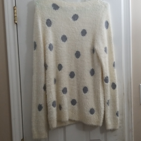 Lauren Conrad fuzzy top - Picture 3 of 4